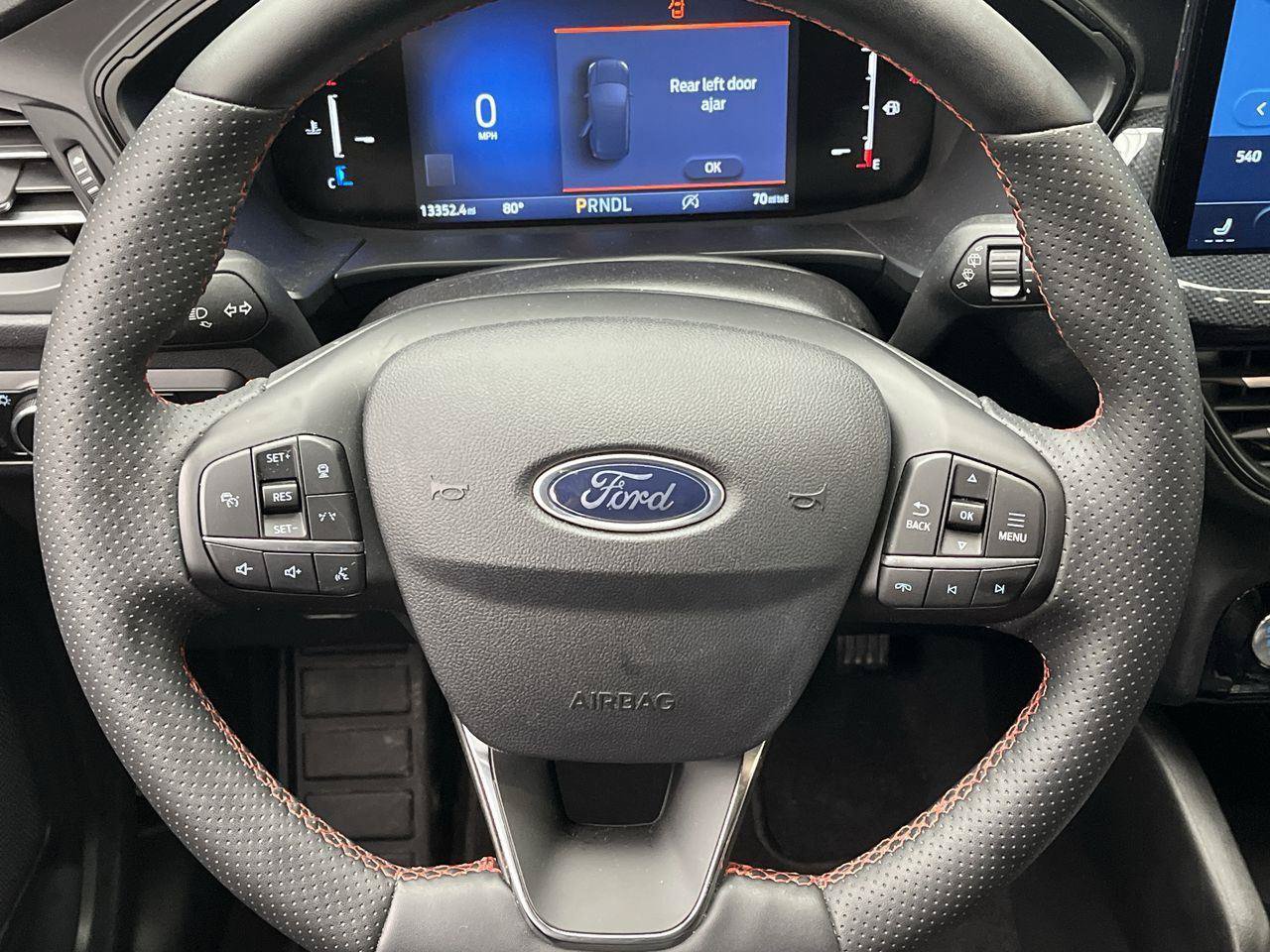 Certified 2025 Ford Escape ST-Line w/ Tech Pack #1 AWD/4WD image 14