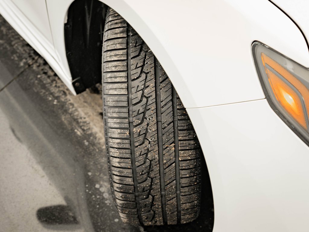 Certified 2018 Acura TLX V6 w/ Technology & A-SPEC Pkg image 45