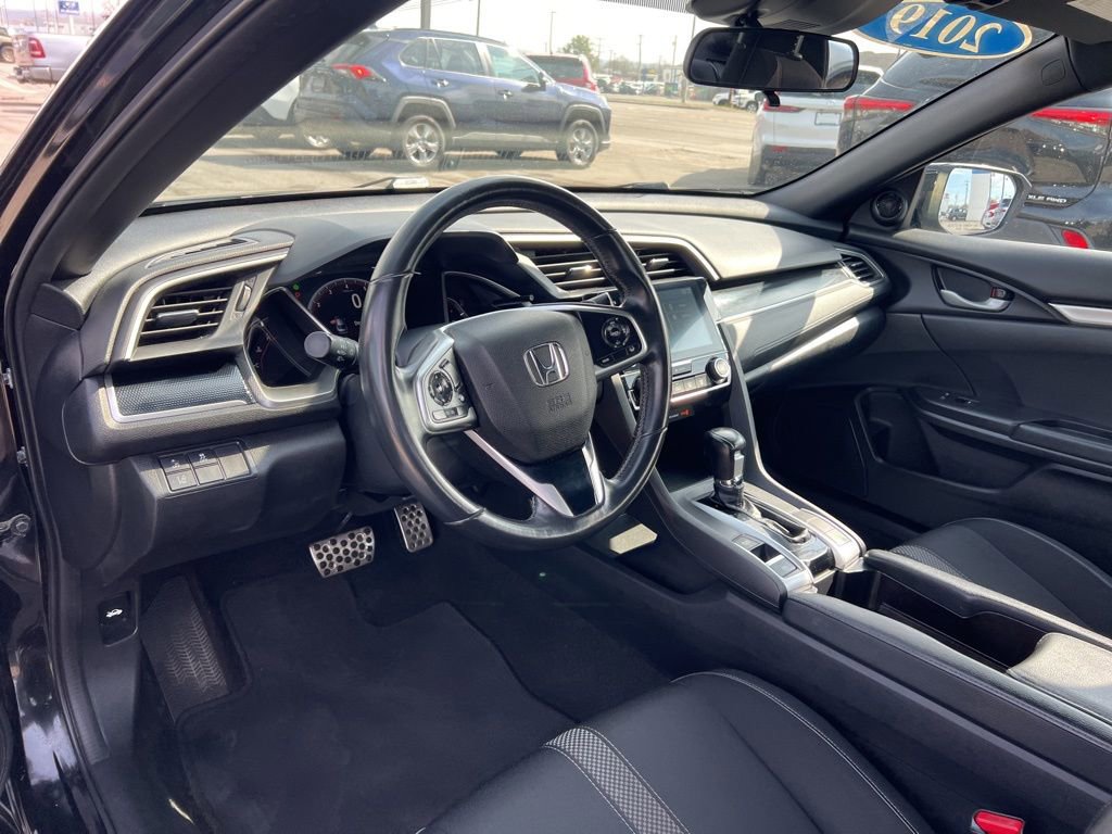 Used 2019 Honda Civic Sport image 9
