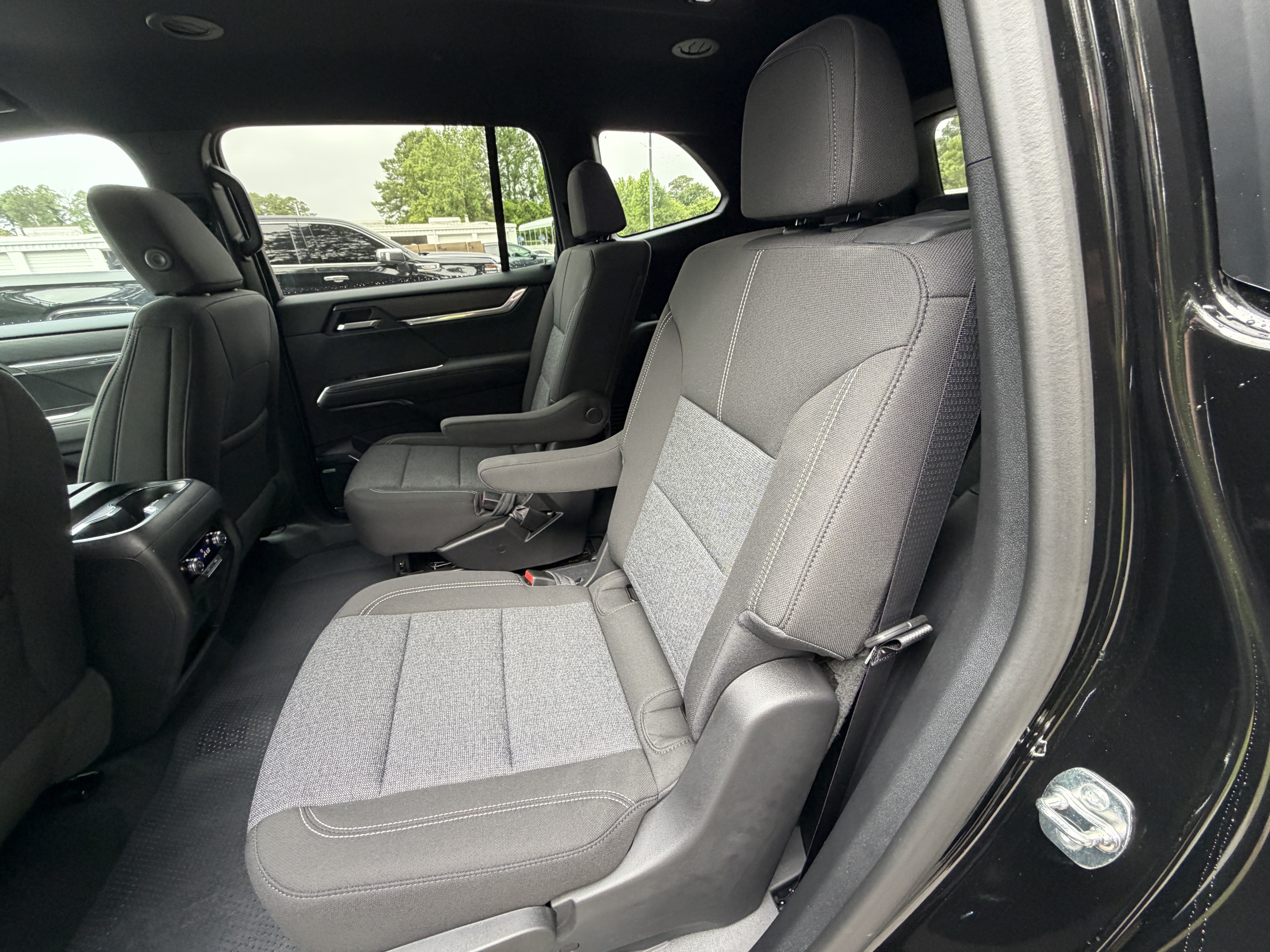 New 2026 GMC Acadia Elevation w/ Black Edition FWD image 15