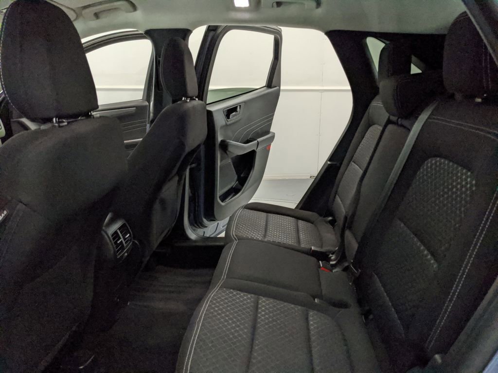 Certified 2025 Ford Escape Active image 17