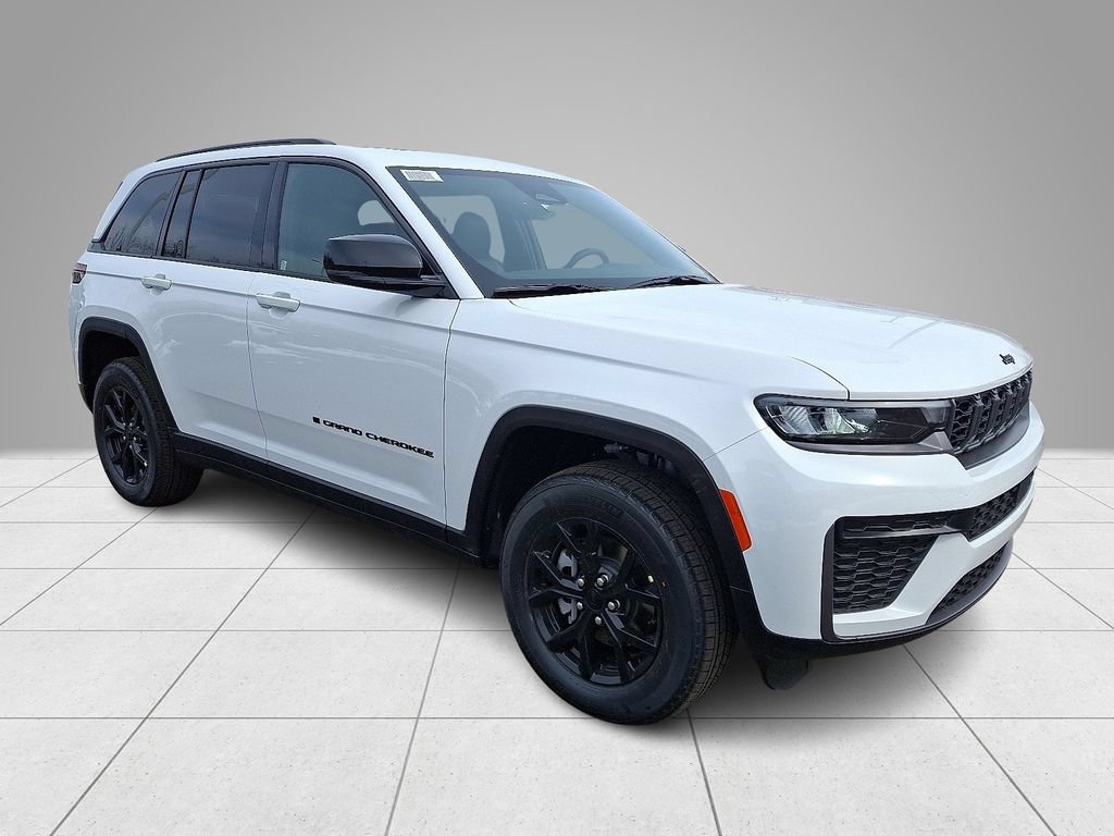 New 2026 Jeep Grand Cherokee Altitude AWD/4WD image 3