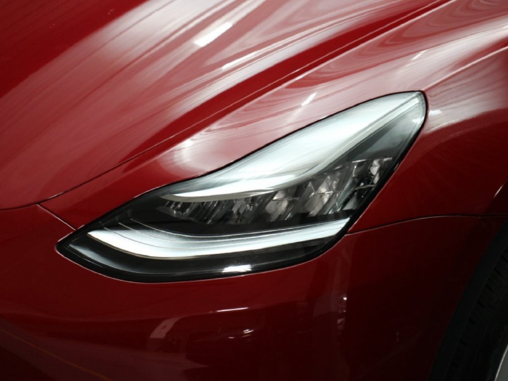 Used 2023 Tesla Model Y Long Range AWD/4WD image 33