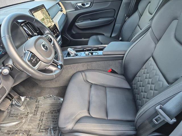 Used 2026 Volvo XC60 B5 Plus w/ Climate Package AWD/4WD image 16
