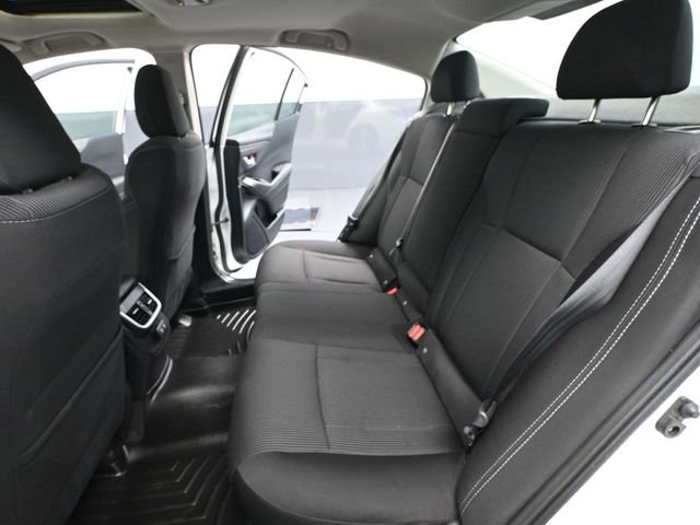 Used 2022 Subaru Legacy Premium image 40