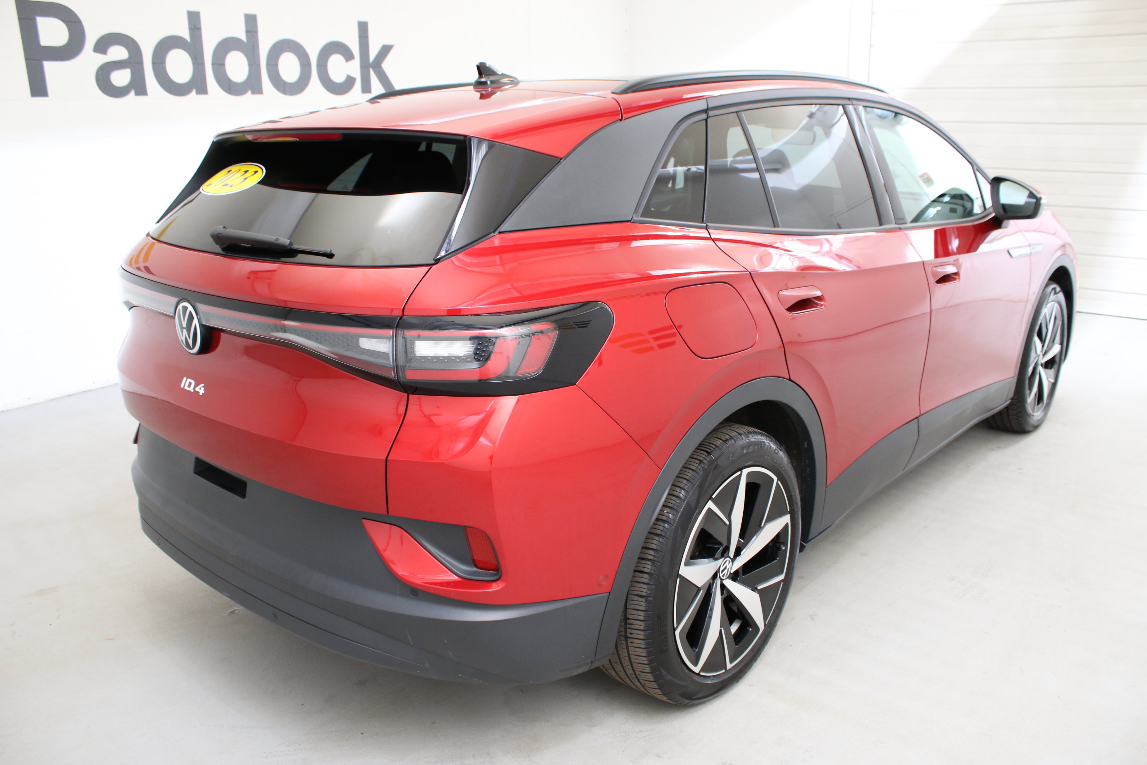 Used 2023 Volkswagen ID.4 Pro S image 9