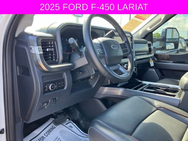 Used 2025 Ford F450 Lariat w/ Chrome Package AWD/4WD image 31
