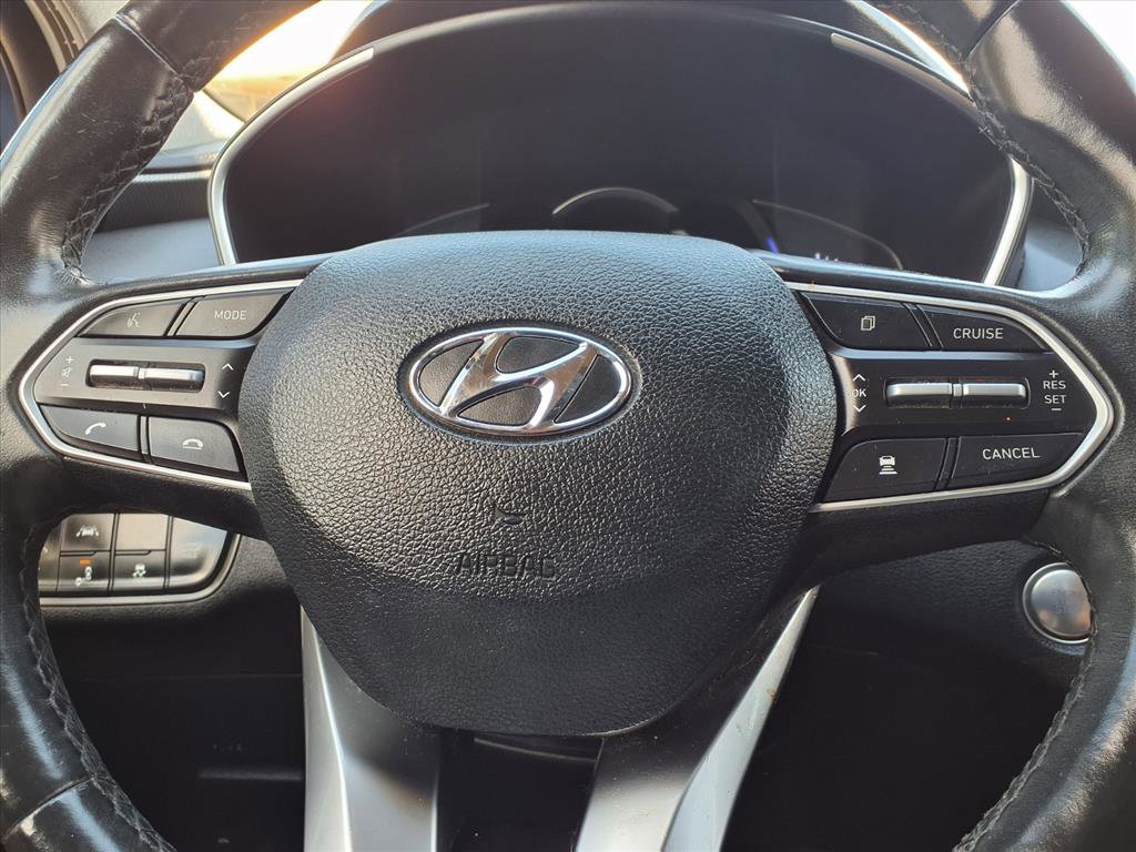 Used 2020 Hyundai Santa Fe Limited w/ Cargo Package image 16