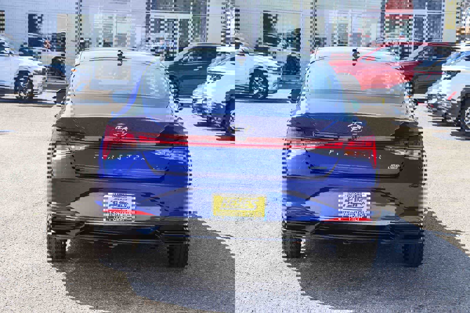 Certified 2023 Hyundai Elantra Limited w/ Cargo Package image 3