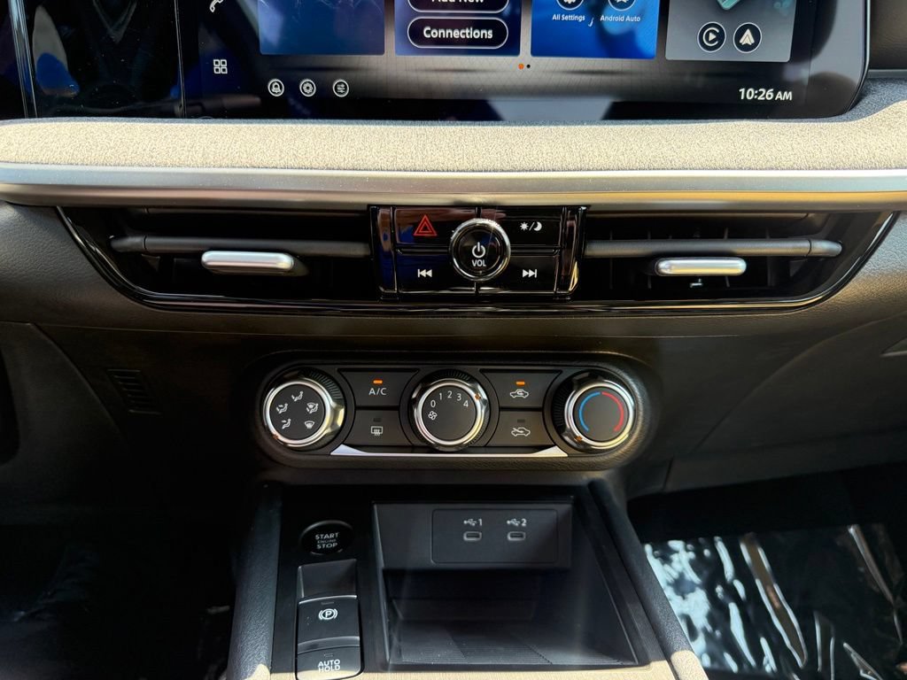 New 2026 Nissan Kicks S FWD image 12
