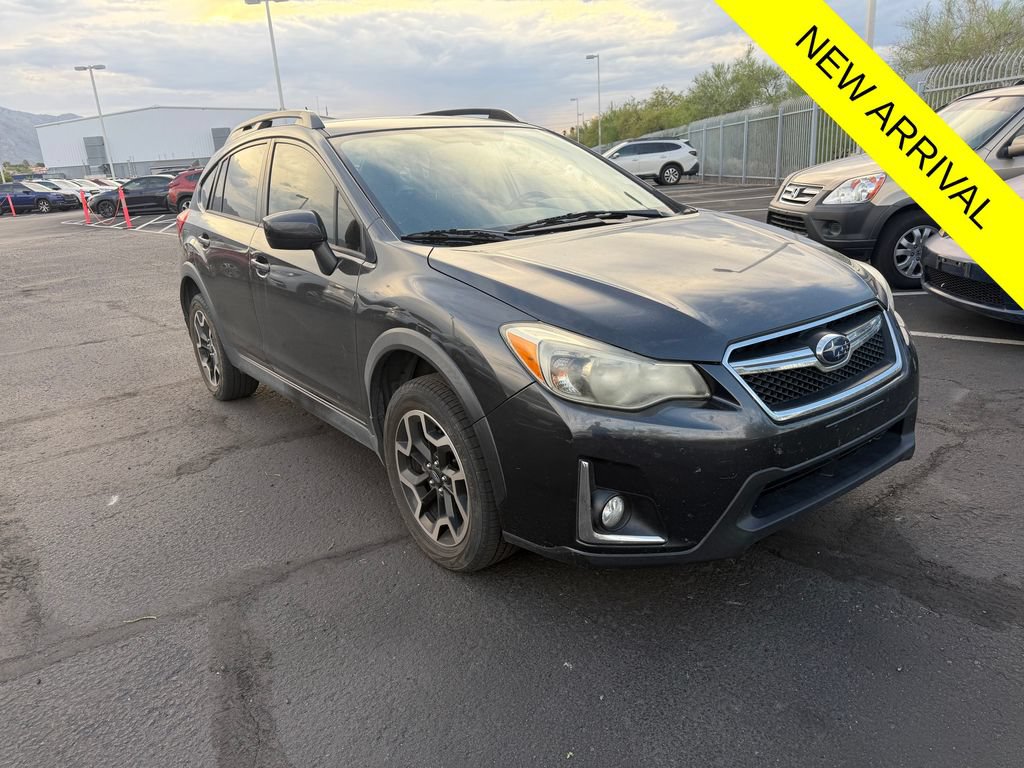 Used 2016 Subaru Crosstrek 2.0i Premium AWD/4WD image 1