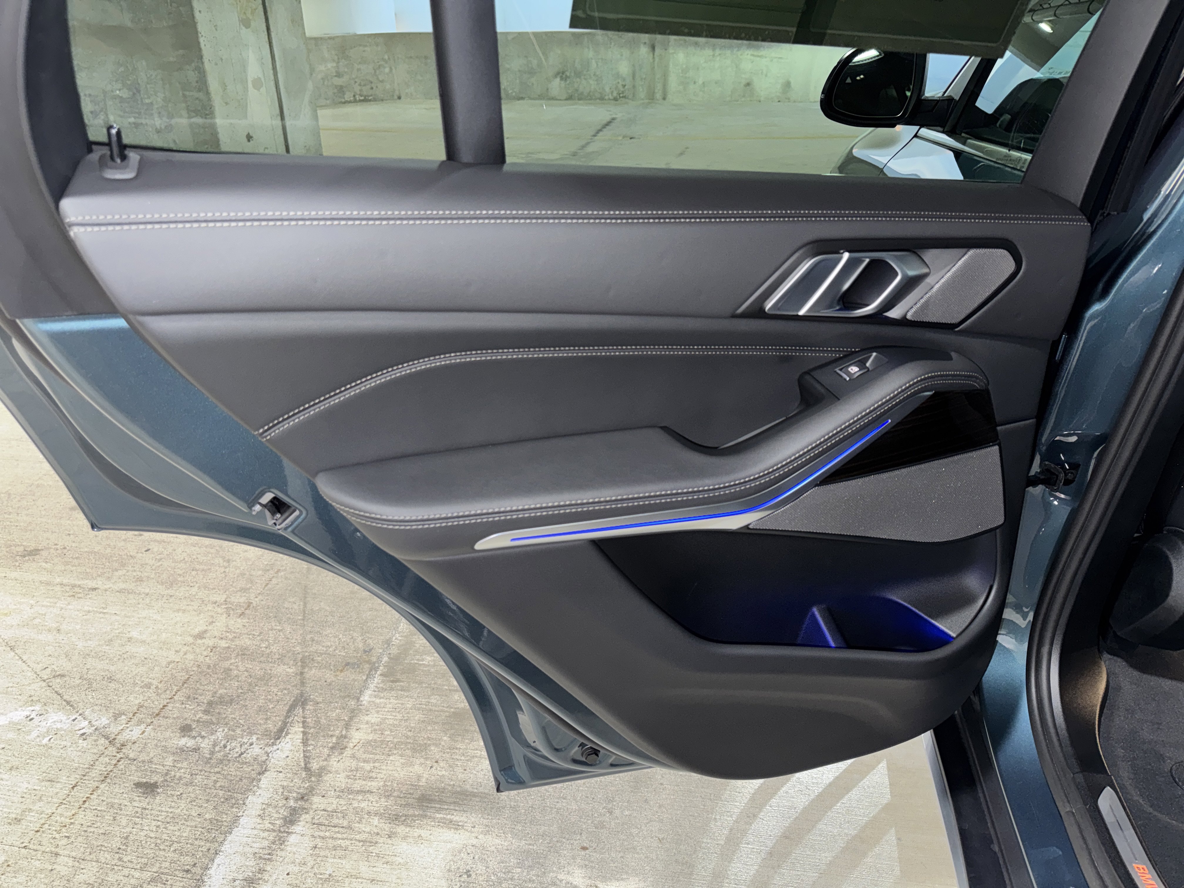 Used 2025 BMW X5 xDrive40i image 16