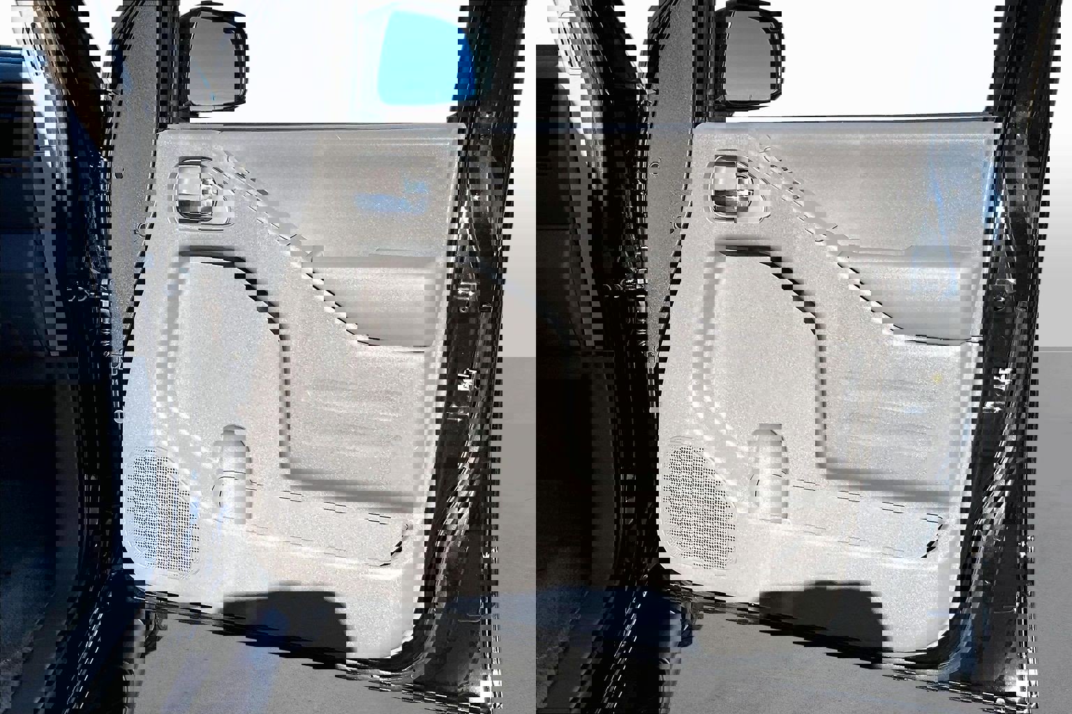 Used 2018 Nissan Frontier SV w/ Value Truck Package image 17