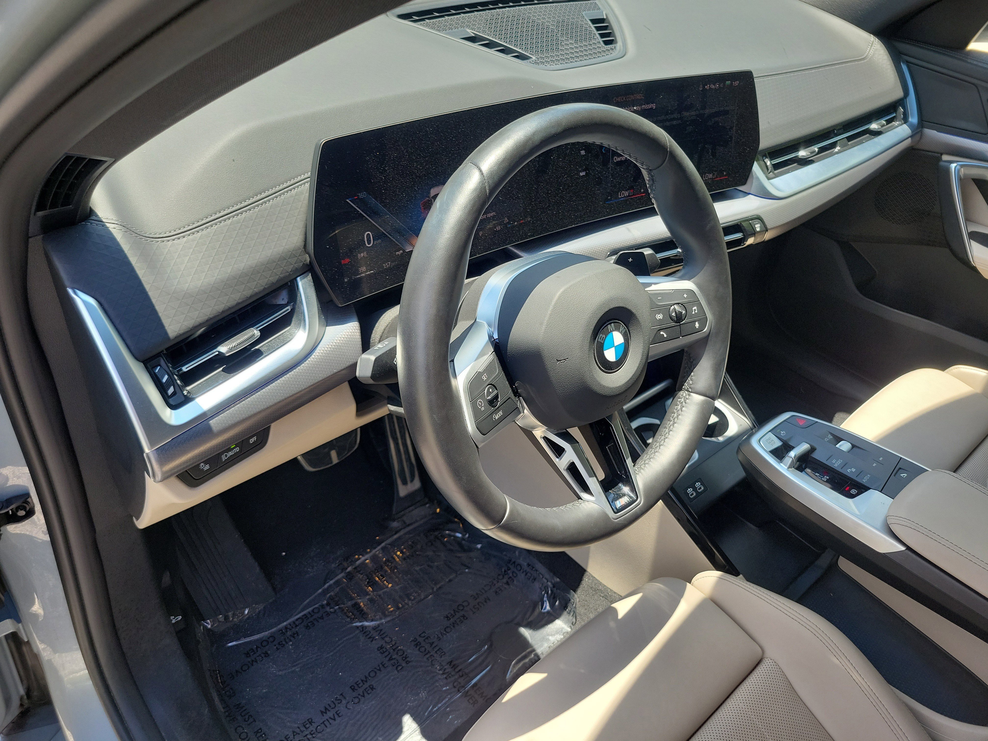 Used 2025 BMW X2 xDrive28i AWD/4WD image 45