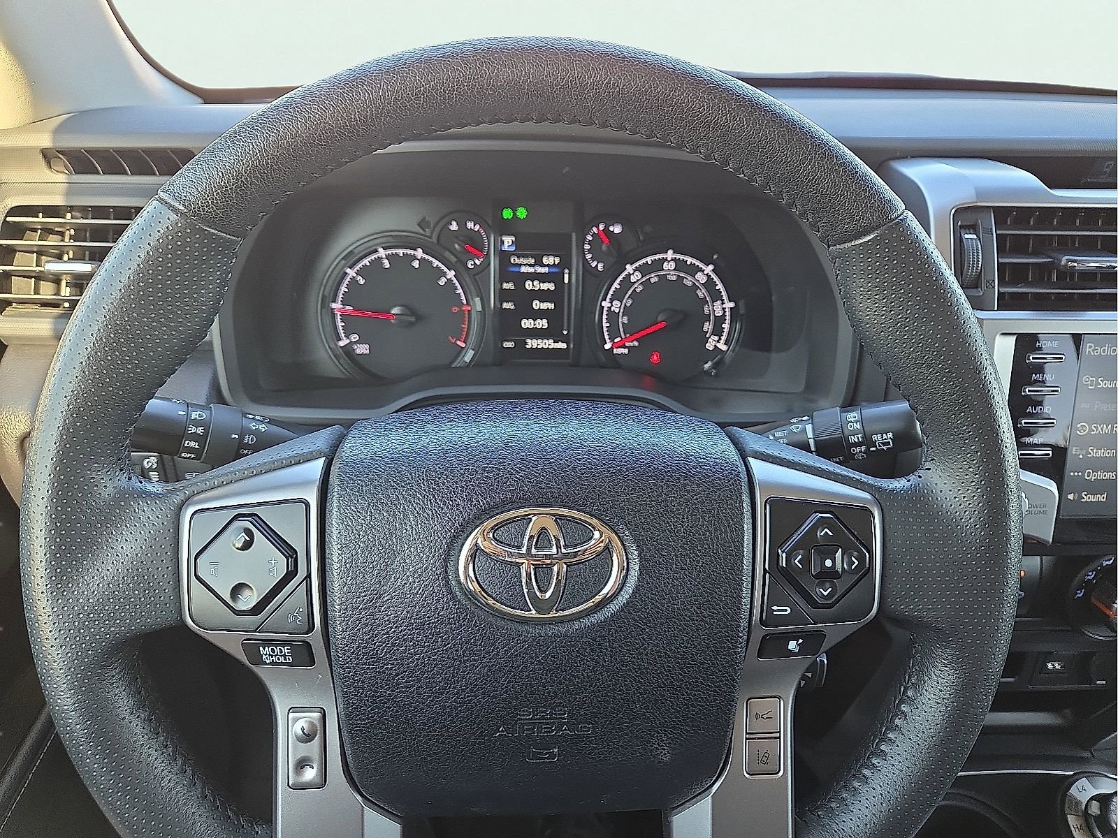Used 2024 Toyota 4Runner SR5 AWD/4WD image 24