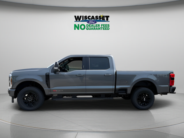 New 2026 Ford F250 Lariat w/ Black Appearance Package AWD/4WD image 2