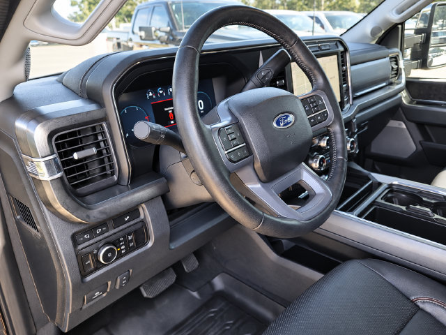 Used 2023 Ford F350 Lariat w/ Chrome Package AWD/4WD image 15
