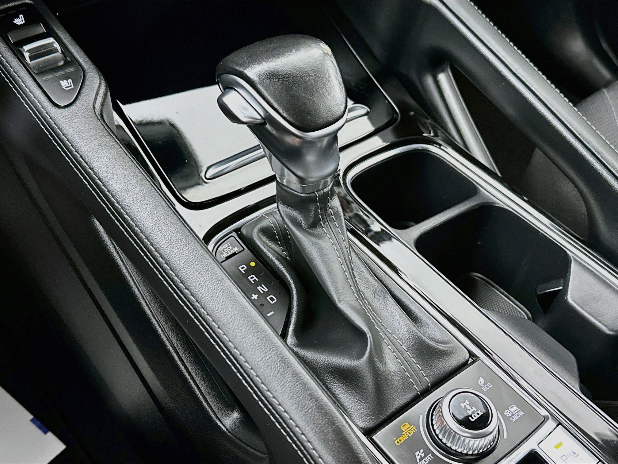 Used 2023 Kia Telluride SX X-Line AWD/4WD image 17