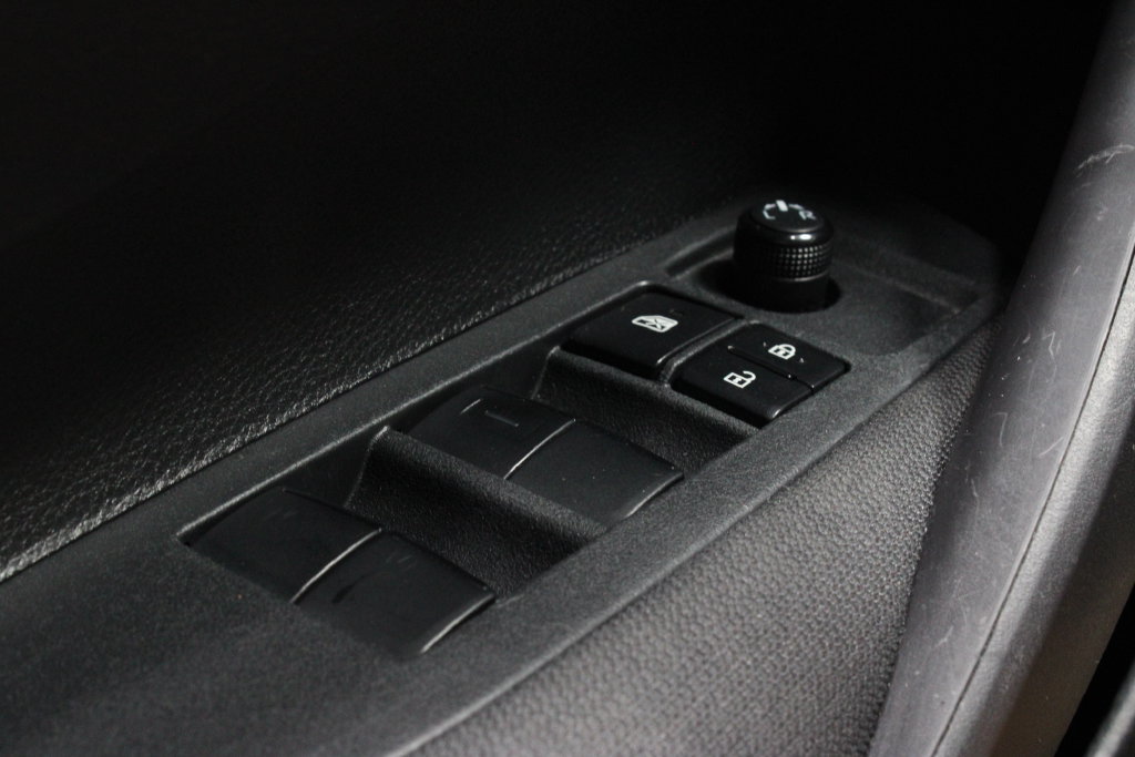 Used 2024 Toyota Corolla LE FWD image 22