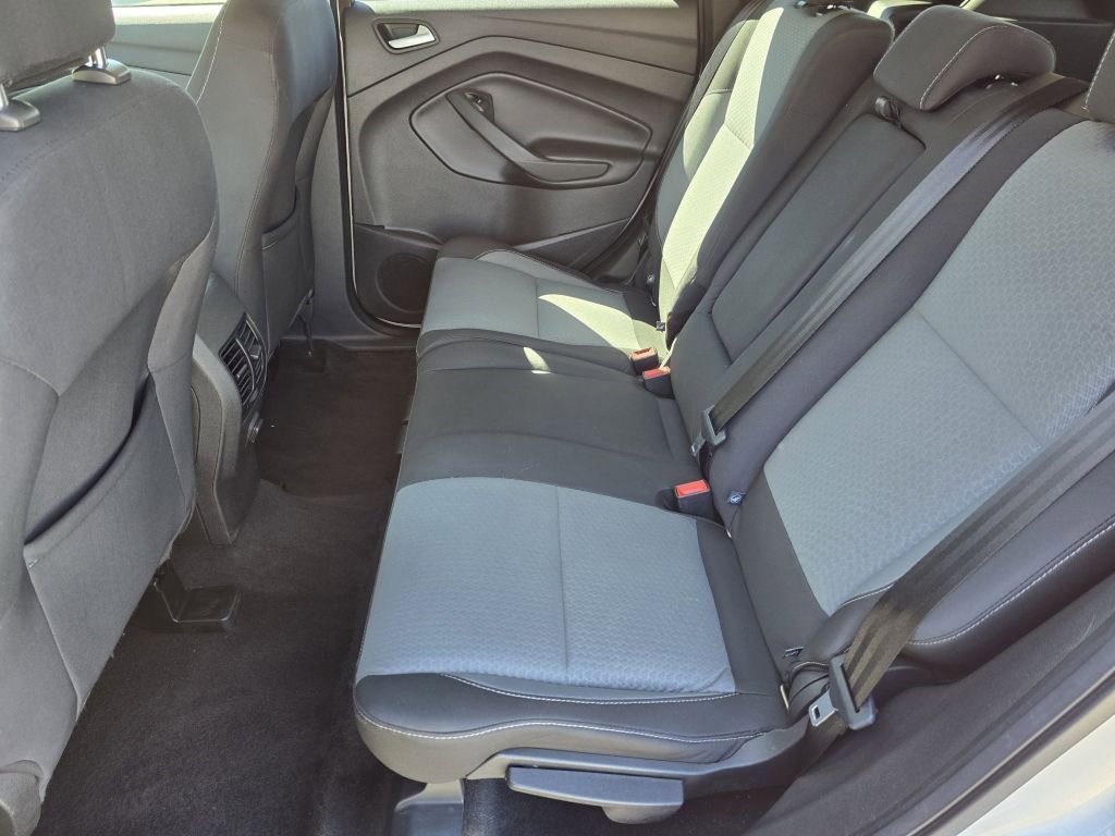Used 2018 Ford Escape SE image 22
