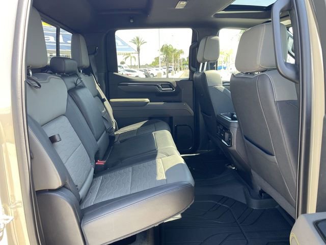 Used 2023 Chevrolet Silverado 1500 ZR2 w/ Technology Package AWD/4WD image 27