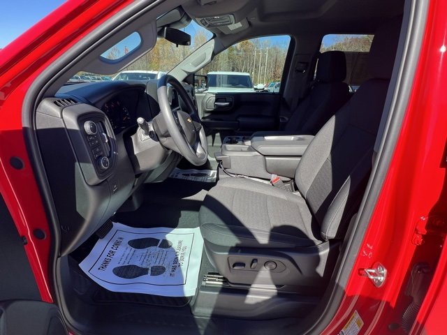 Used 2025 Chevrolet Silverado 1500 Custom image 12