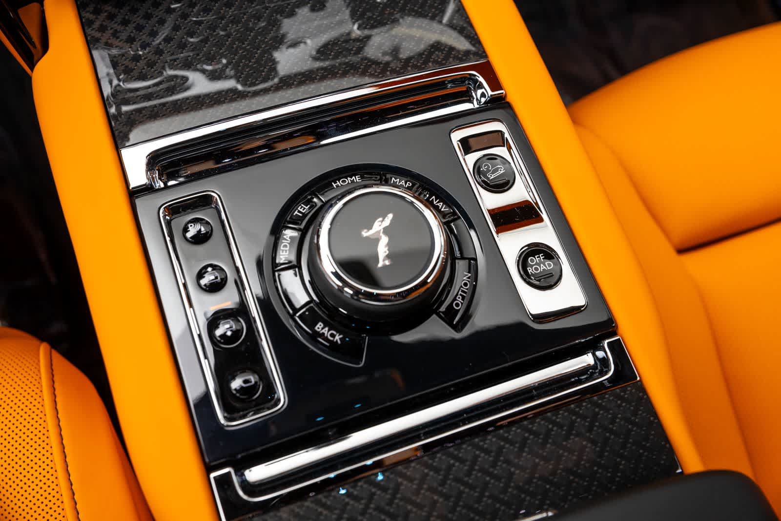 New 2027 Rolls-Royce Cullinan Black Badge AWD/4WD image 39