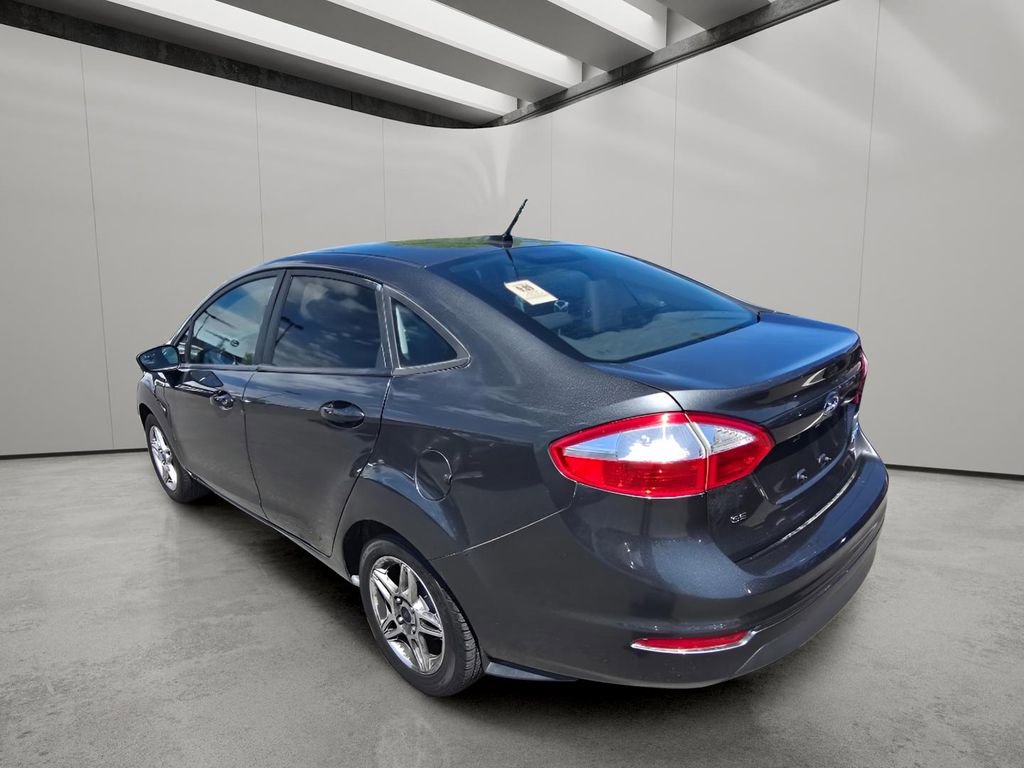 Used 2019 Ford Fiesta SE w/ Cold Weather Package FWD image 5