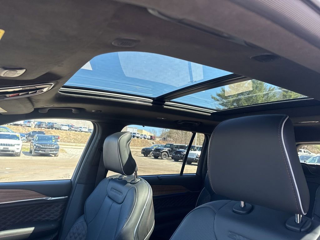 New 2026 Jeep Grand Cherokee L Summit image 17