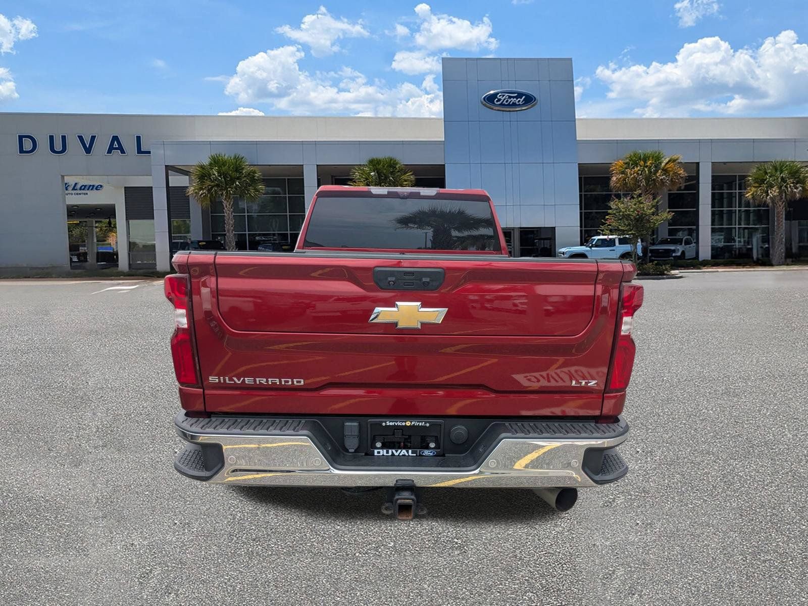 Used 2022 Chevrolet Silverado 2500 LTZ w/ LTZ Plus Package AWD/4WD image 5