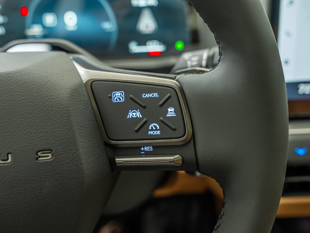 New 2026 Lexus ES 350h AWD w/ Convenience Package image 29