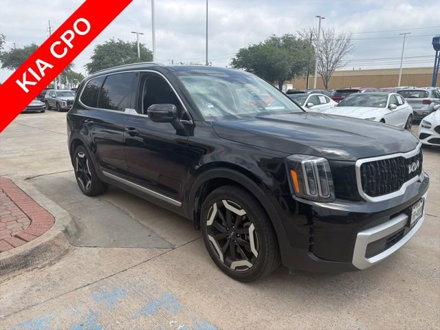 Certified 2024 Kia Telluride EX FWD image 3