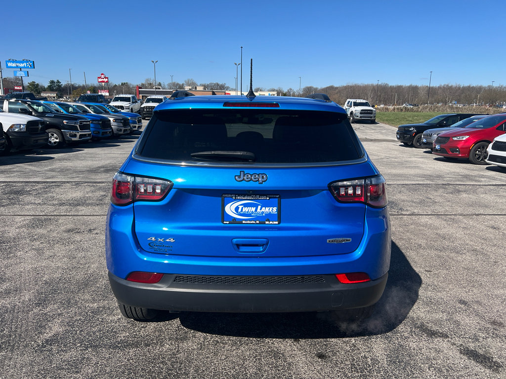 Used 2023 Jeep Compass Latitude w/ Sun and Sound Group image 7