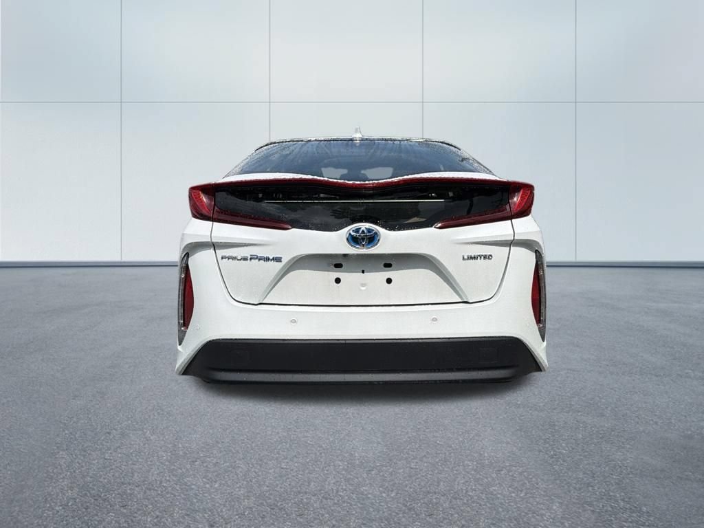 Used 2021 Toyota Prius Prime Limited FWD image 6