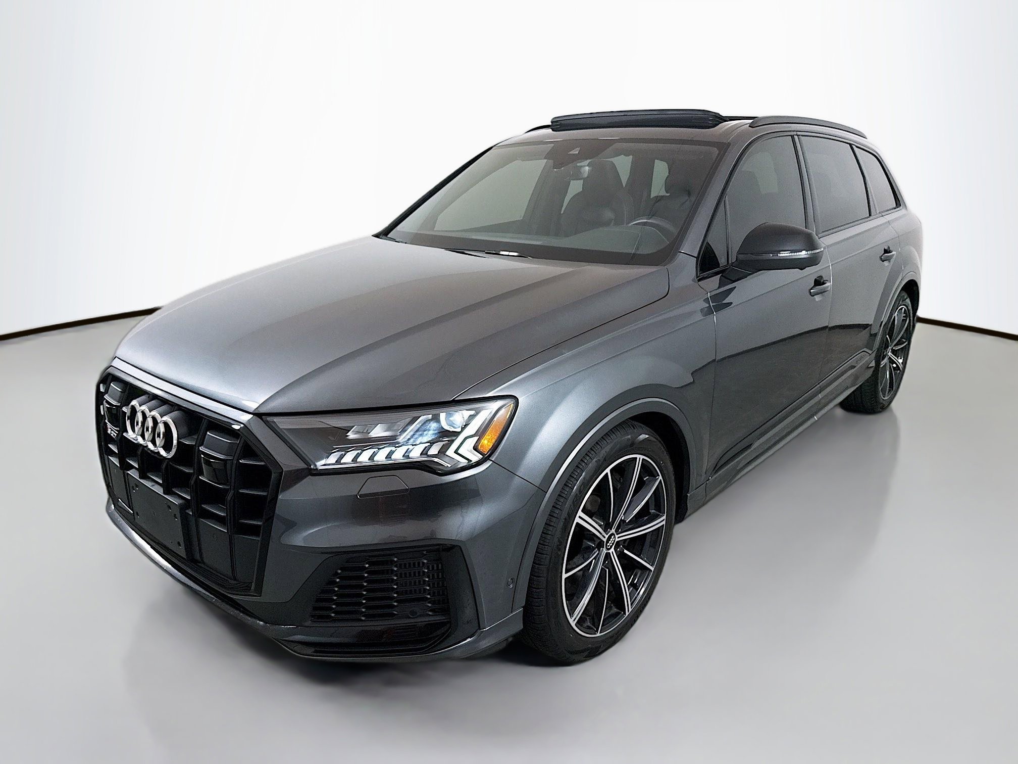 Used 2021 Audi SQ7 Premium Plus image 3