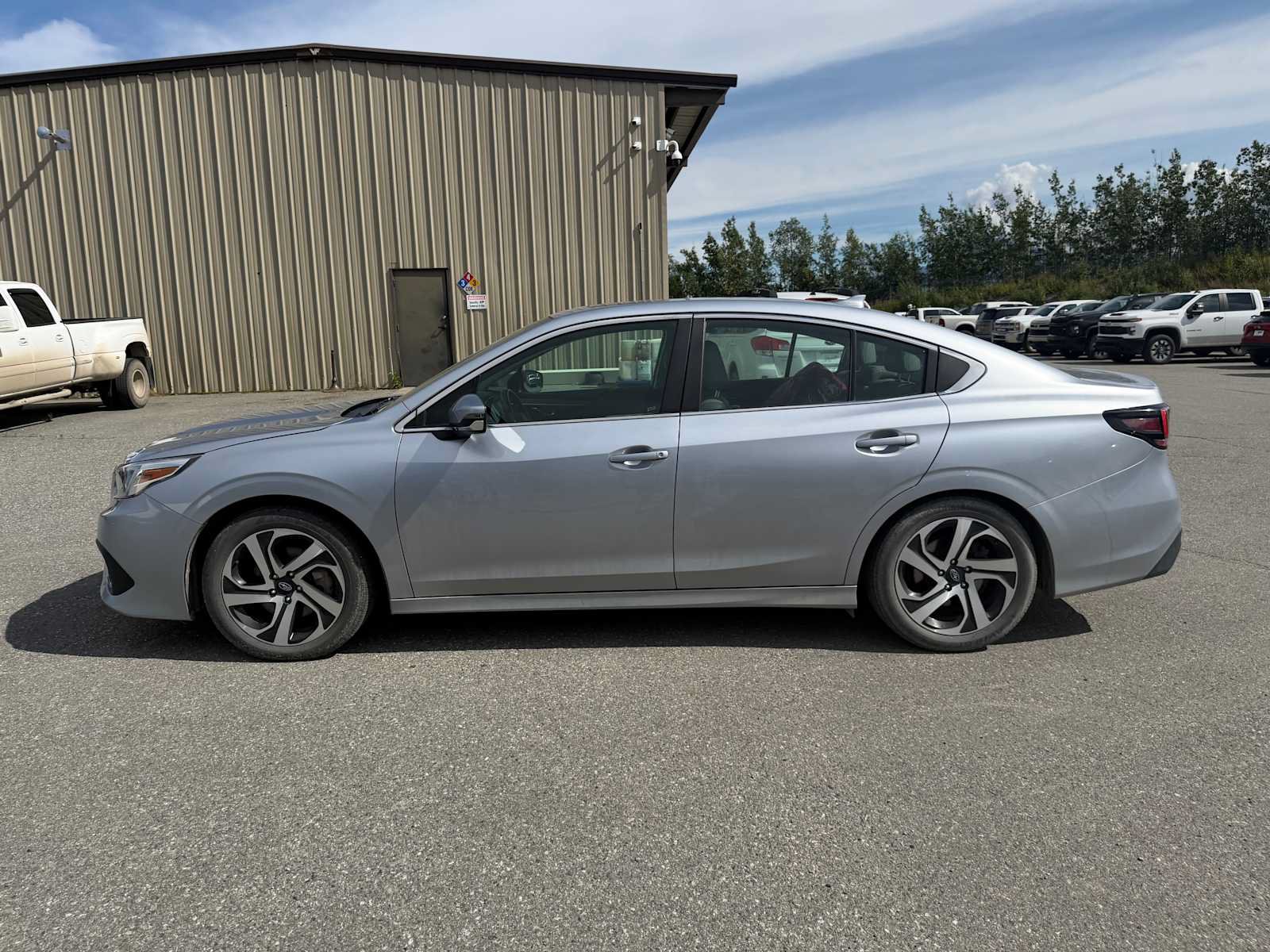 Used 2022 Subaru Legacy Limited AWD/4WD image 2