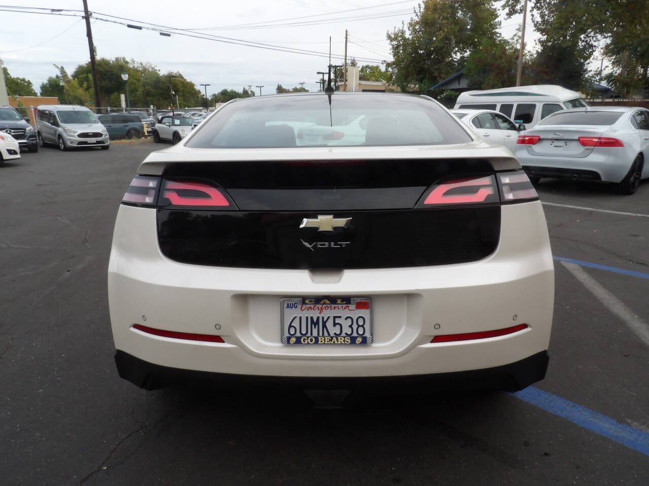 Used 2012 Chevrolet Volt Premium w/ Premium Trim Package FWD image 10