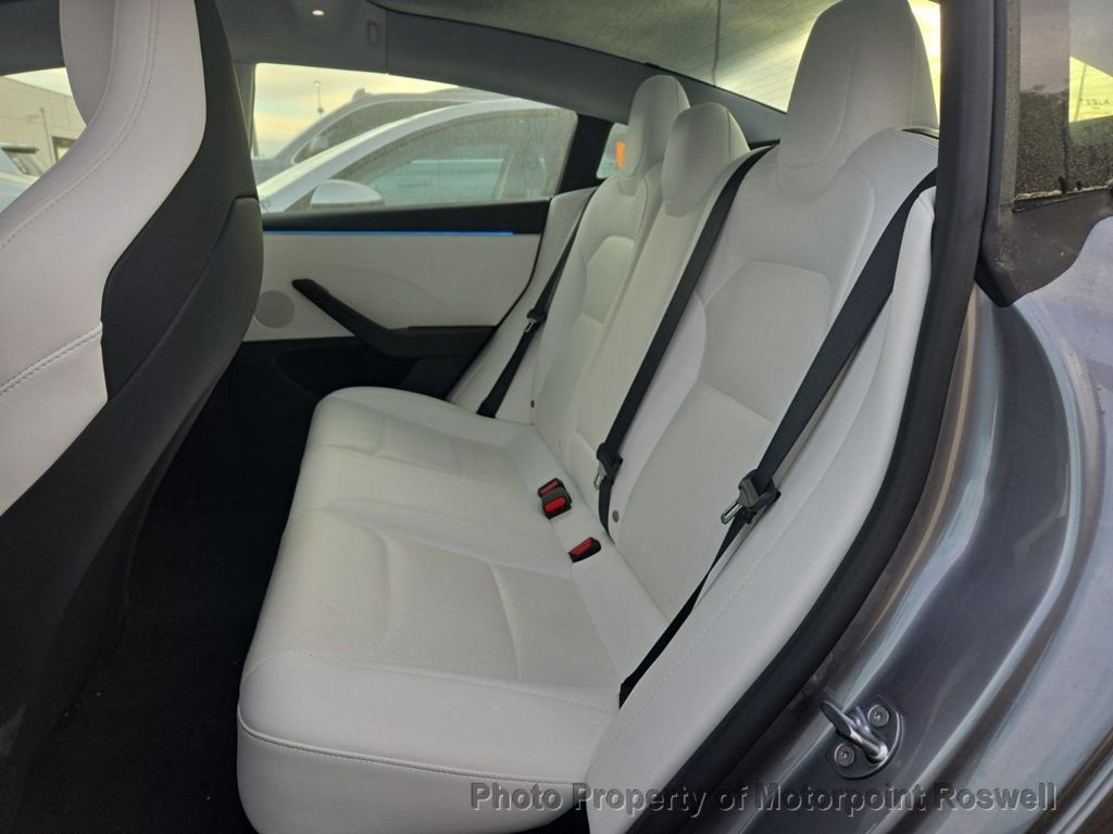 Used 2025 Tesla Model 3 Performance AWD/4WD image 2