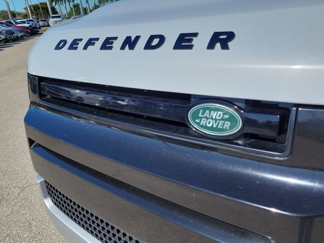 Used 2021 Land Rover Defender 110 S image 7