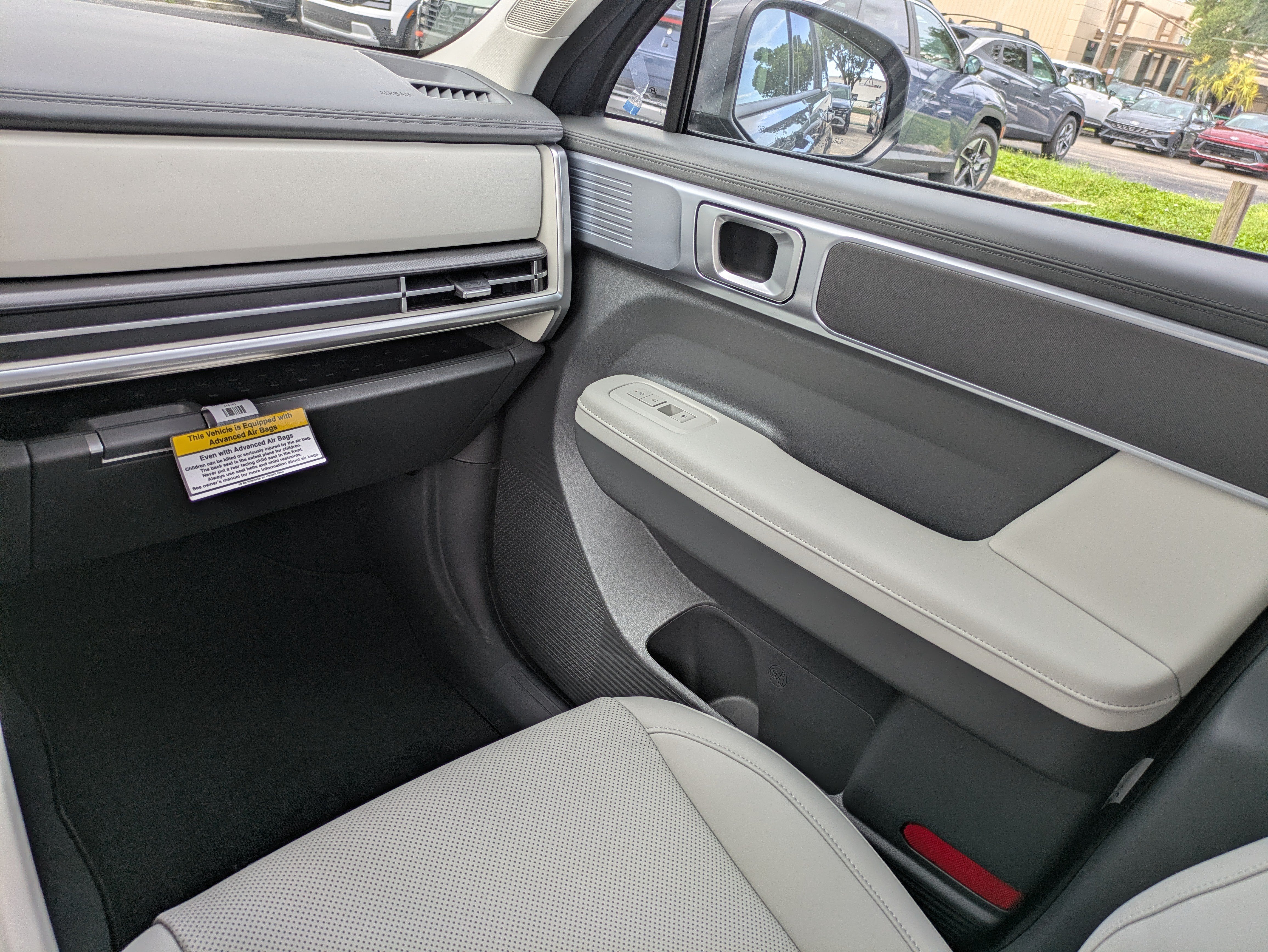 New 2027 Hyundai Santa Fe SEL FWD image 14