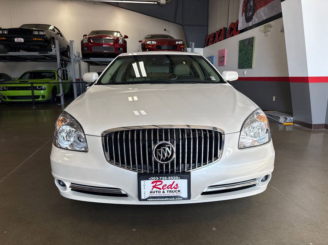 Used 2011 Buick Lucerne CXL image 24