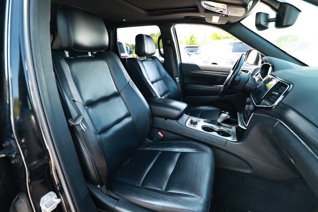 Used 2022 Jeep Grand Cherokee Limited AWD/4WD image 30