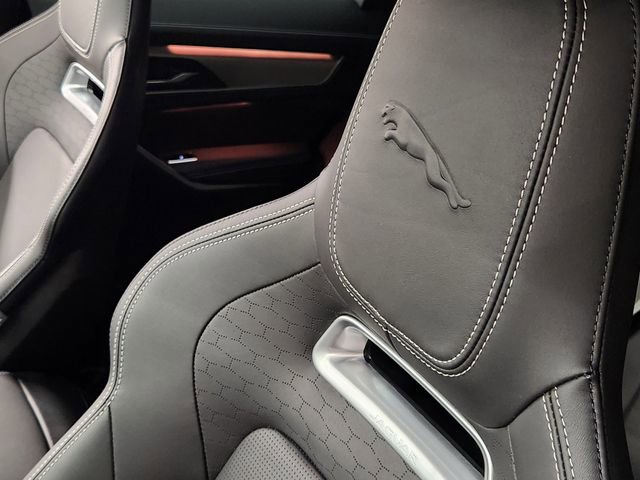 New 2026 Jaguar F-PACE R-Dynamic S image 15