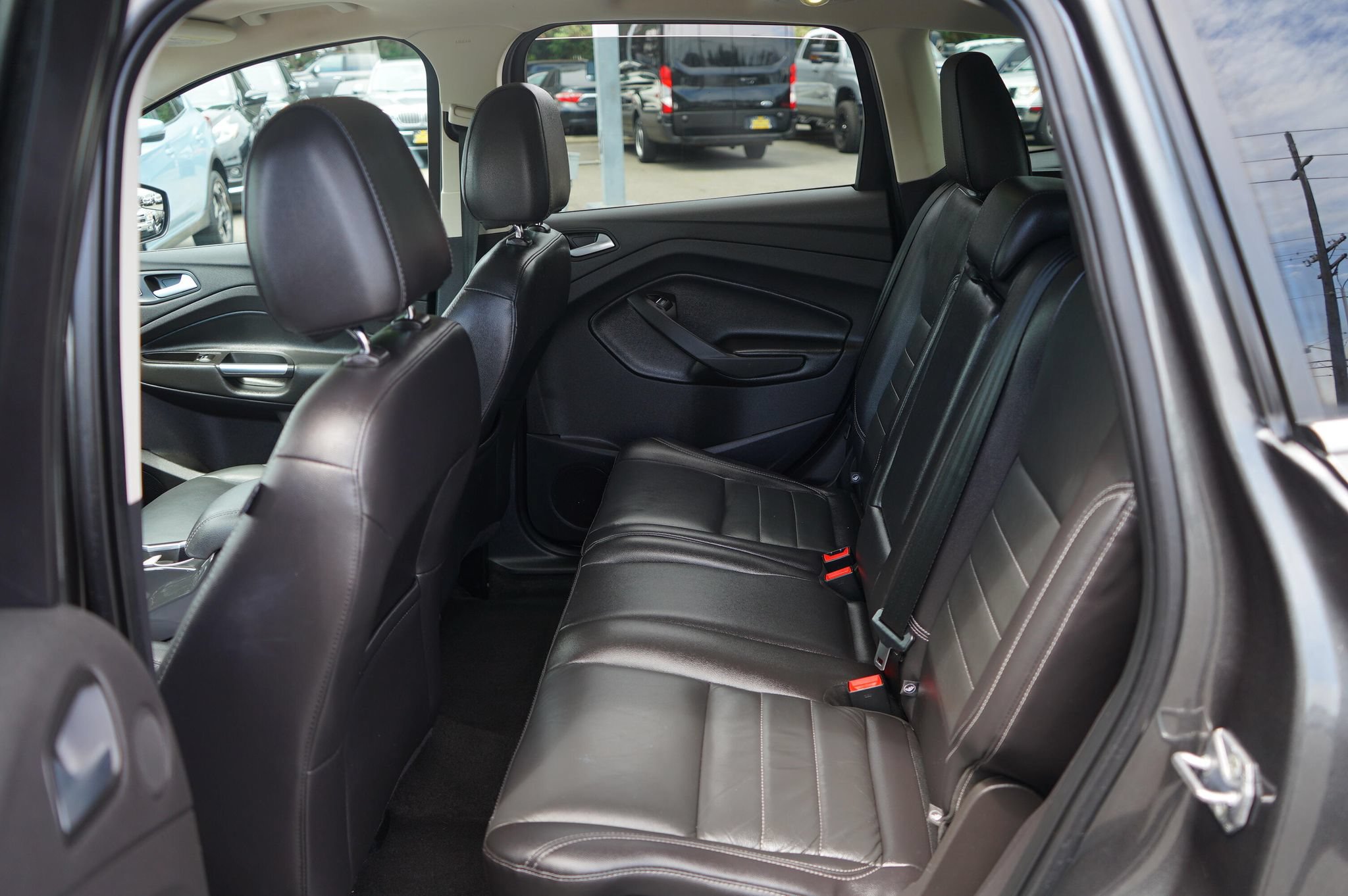 Used 2016 Ford Escape Titanium AWD/4WD image 16