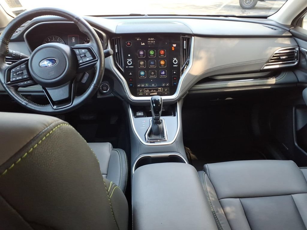 Used 2025 Subaru Outback Onyx Edition AWD/4WD image 16