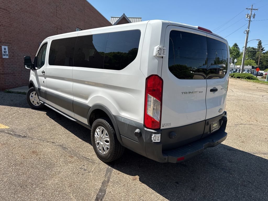 Used 2016 Ford Transit 350 XLT RWD image 5