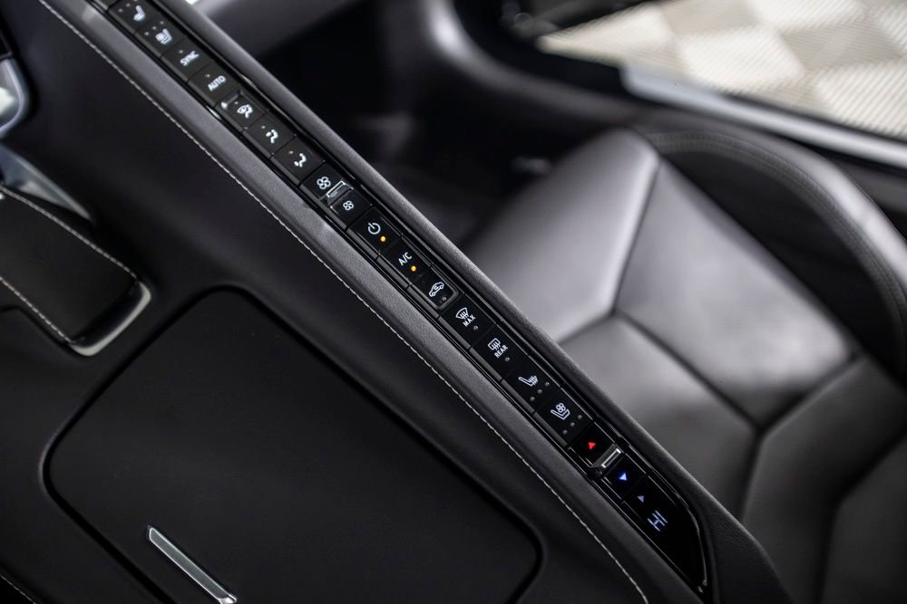Used 2023 Chevrolet Corvette Stingray Preferred Conv w/ Battery Protection Package image 35