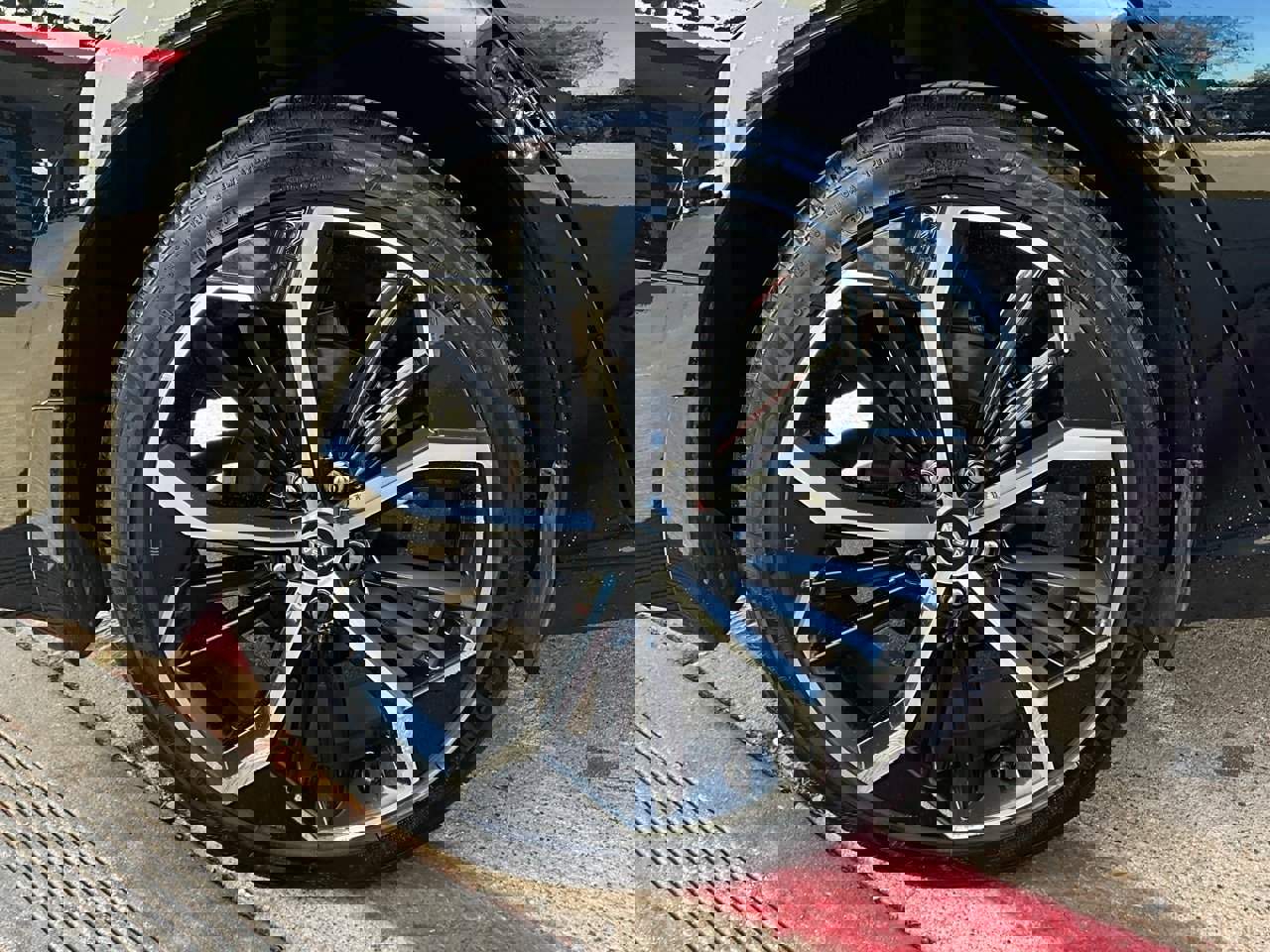 Used 2025 Nissan Altima 2.5 SR image 9