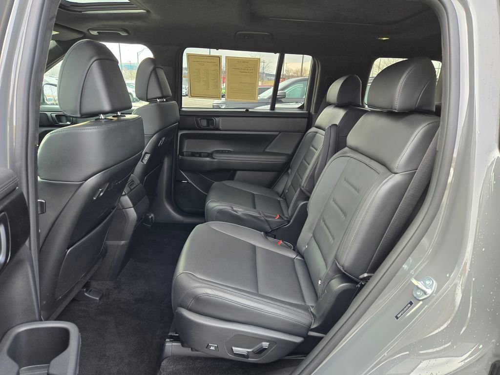 Used 2025 Hyundai Santa Fe Calligraphy image 28