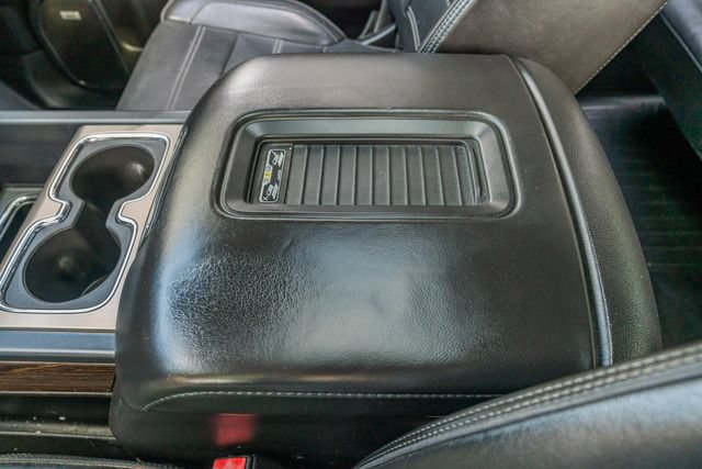 Used 2018 GMC Sierra 2500 Denali w/ Duramax Plus Package AWD/4WD image 31